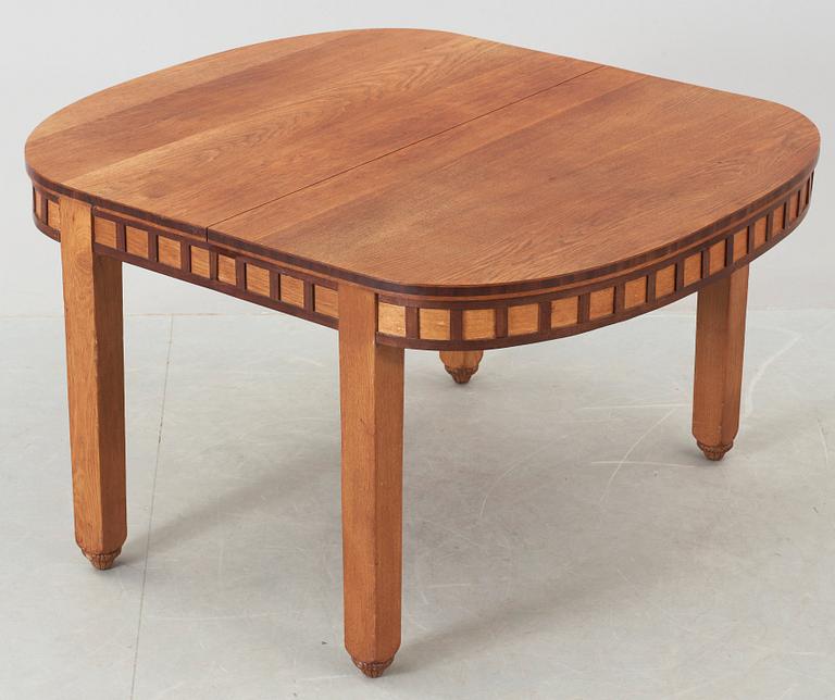 A Maurice Dufrene dining room suite, Paris, France 1925.