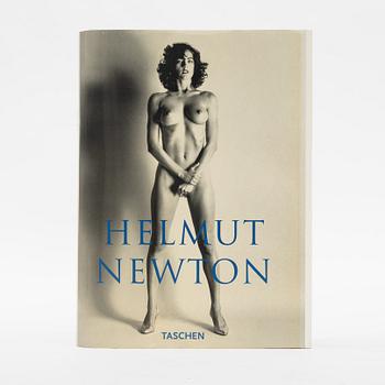 Helmut Newton, "SUMO", 1999.