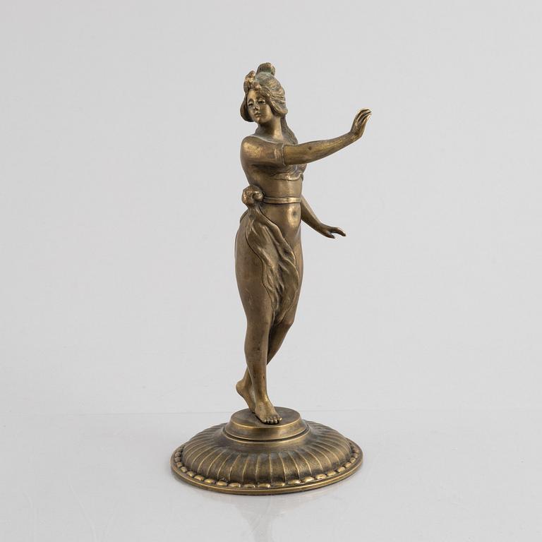 A decorative bronze sculpture, Art Nouveau, circa 1900.