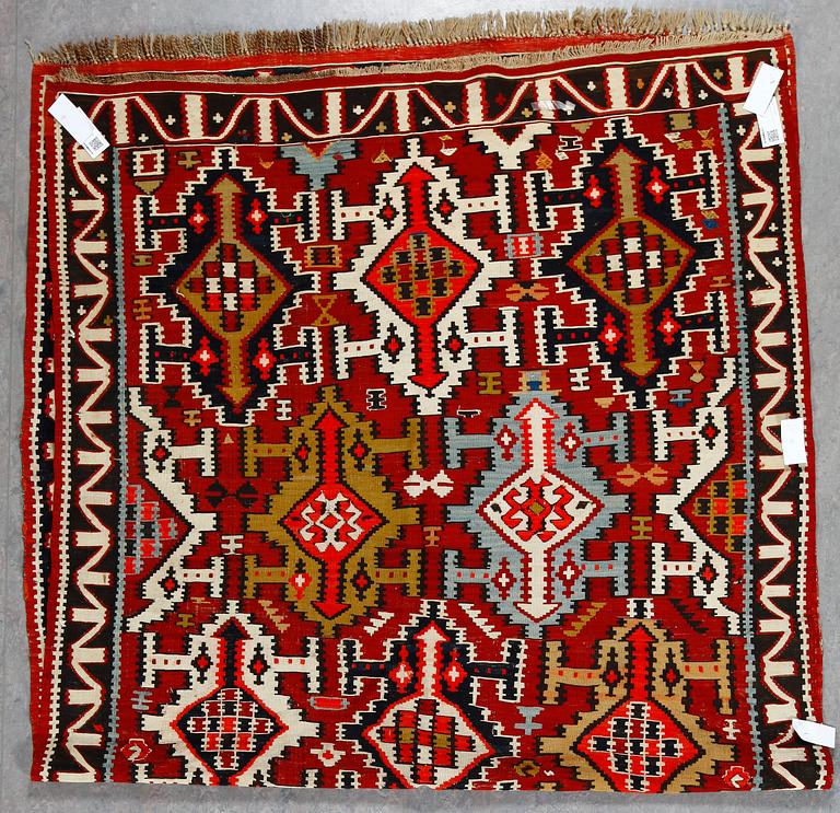 KELIM, semiantik Shirvan, ca 305x158 cm.