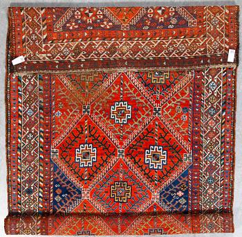 MATTA, Antik/semiantik, shiraz, ca 330x175 cm.