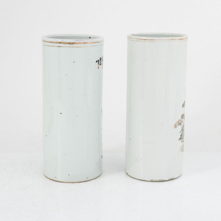 A pair of porcelain brush pots, China, early 20th century.