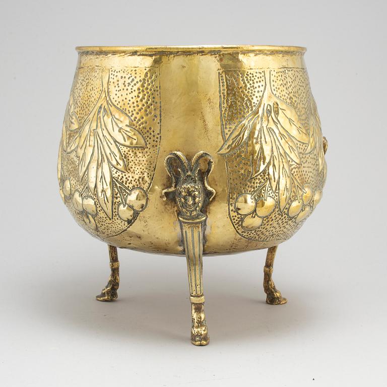 YTTERFODER, mässing, Delvaux, Dinant, Belgien, 1800-talets andra hälft.