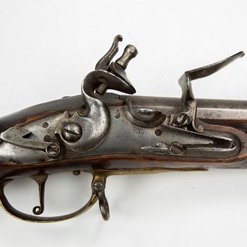 An 18th century flintlock carbine.