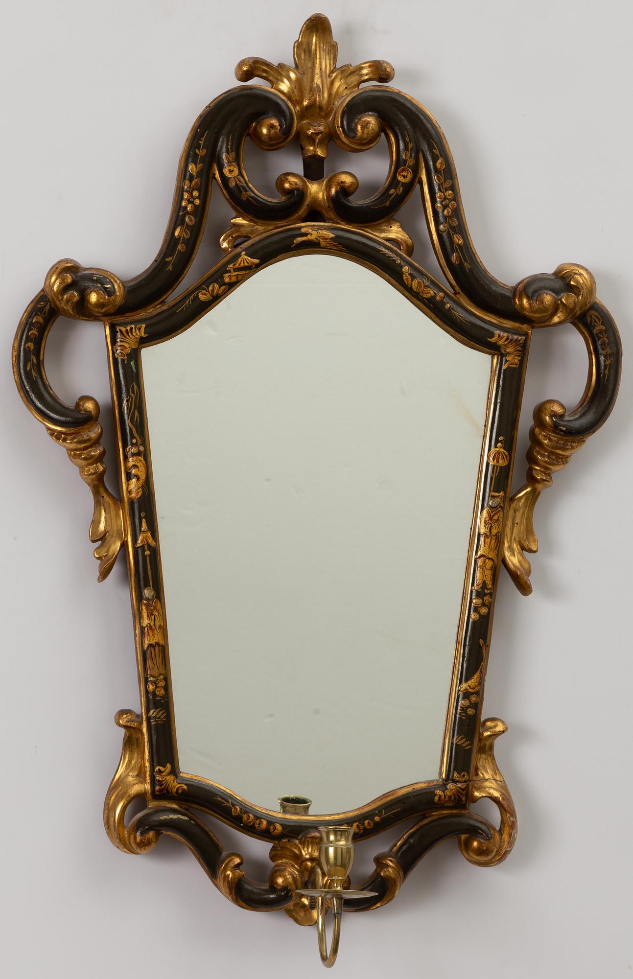 A pair of mirror sconces, Baroque style, 20th century.
