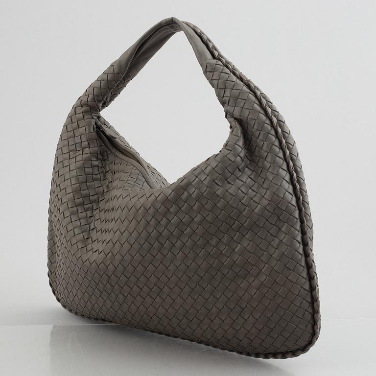 Bottega Veneta, bag "Hobo Bag".