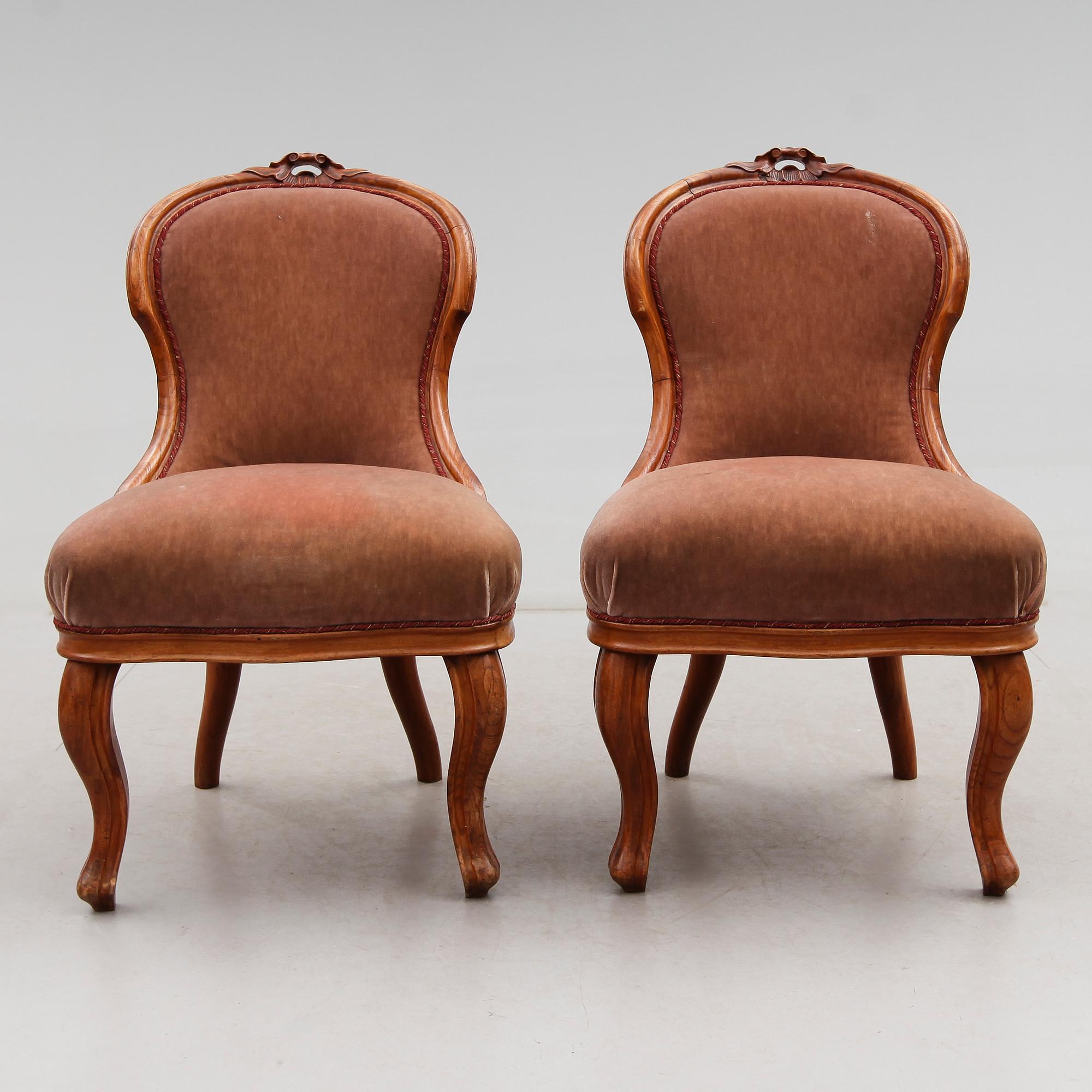 FÅTÖLJER, 1 par, 1800-talets andra hälft.