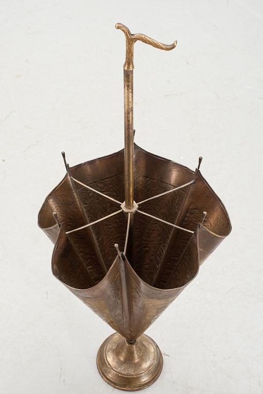 PARAPLYSTÄLL, mässing. 1900-talets första hälft.