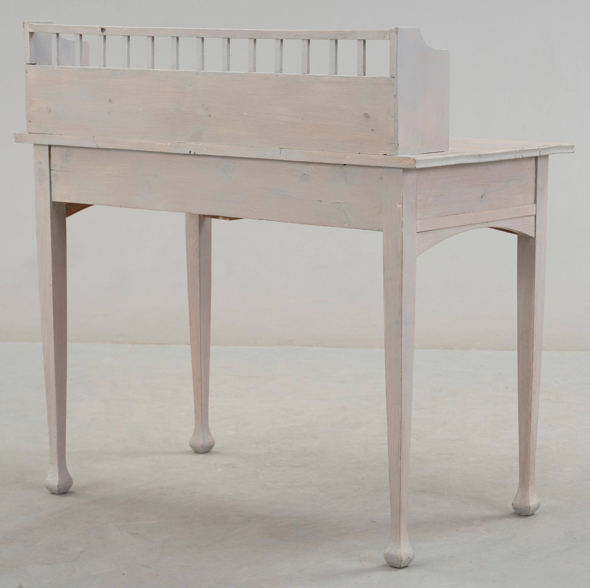 SKRIVBORD, omkring, 1900-talets första hälft.
