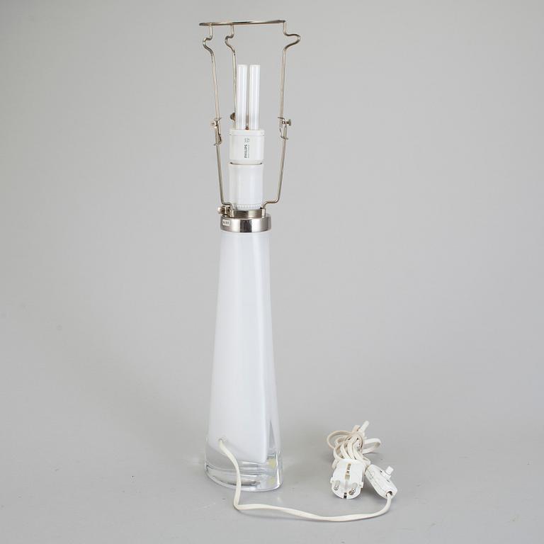 BORDSLAMPA, glas, Carl Fagerlund, Orrefors, 1960-tal.
