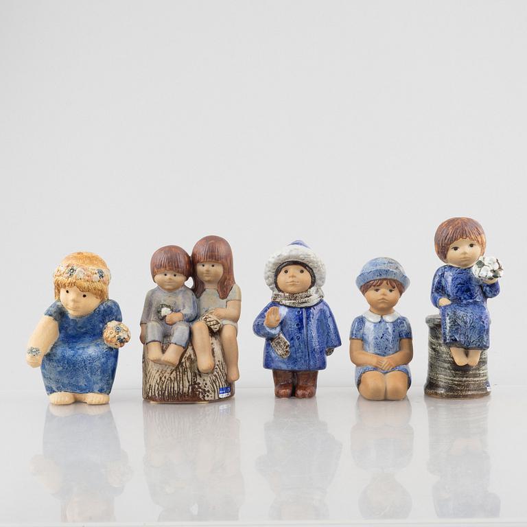 Lisa Larson, figuriner, 5 st, stengods, K-Studion Gustavsberg och Gustavsbergs Studio.
