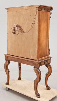 BARSKÅP, barockstil, 1900-talets mitt.