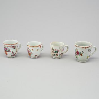 A group of 29 cups, one CREME POT and 8 saucers, Chinese export porcelain, 18th century.
