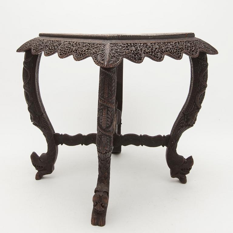 BORD, Kina, 1800-tal.