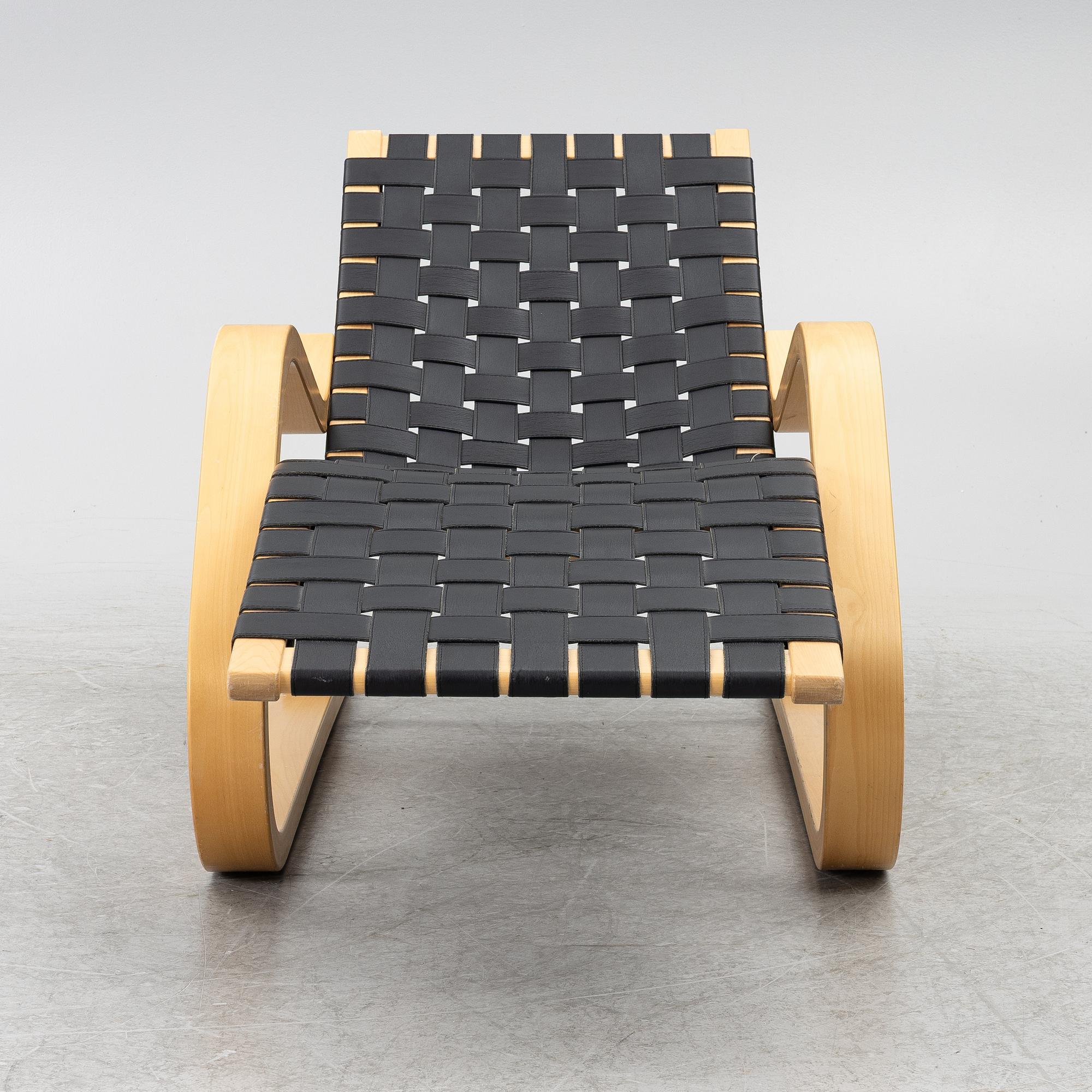 Alvar Aalto, vilstol, Modell 43, Artek, Finland, 2002.