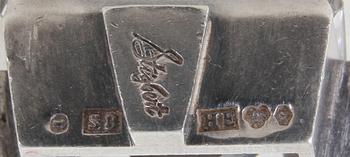 HÄNGSMYCKE OCH ÖRHÄNGEN, ett par. Silver och bergskristall, Stigbert 1944.