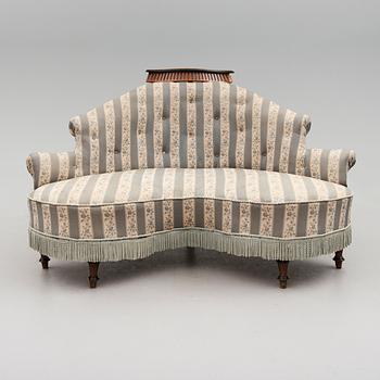 HÖRNSOFFA, sent 1800-tal.