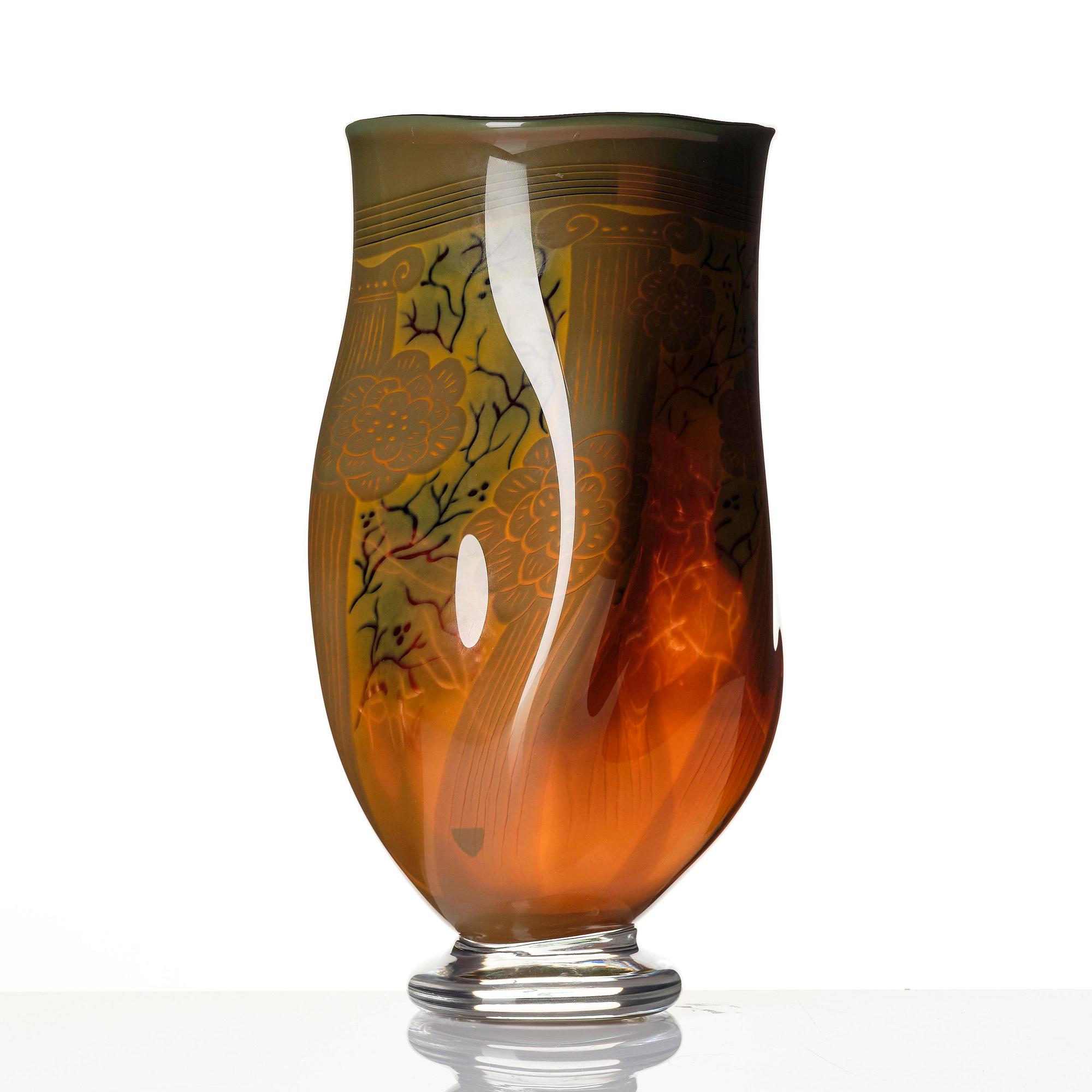 Gunnar Cyrén, a graal glass vase, Orrefors, Sweden 1989.