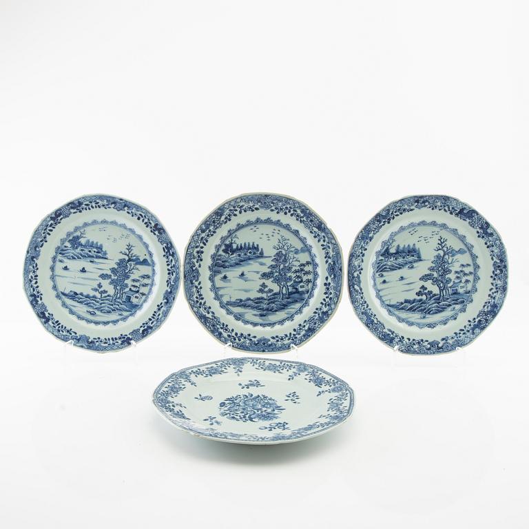 Plates 4 pcs China 19th century porcelain.