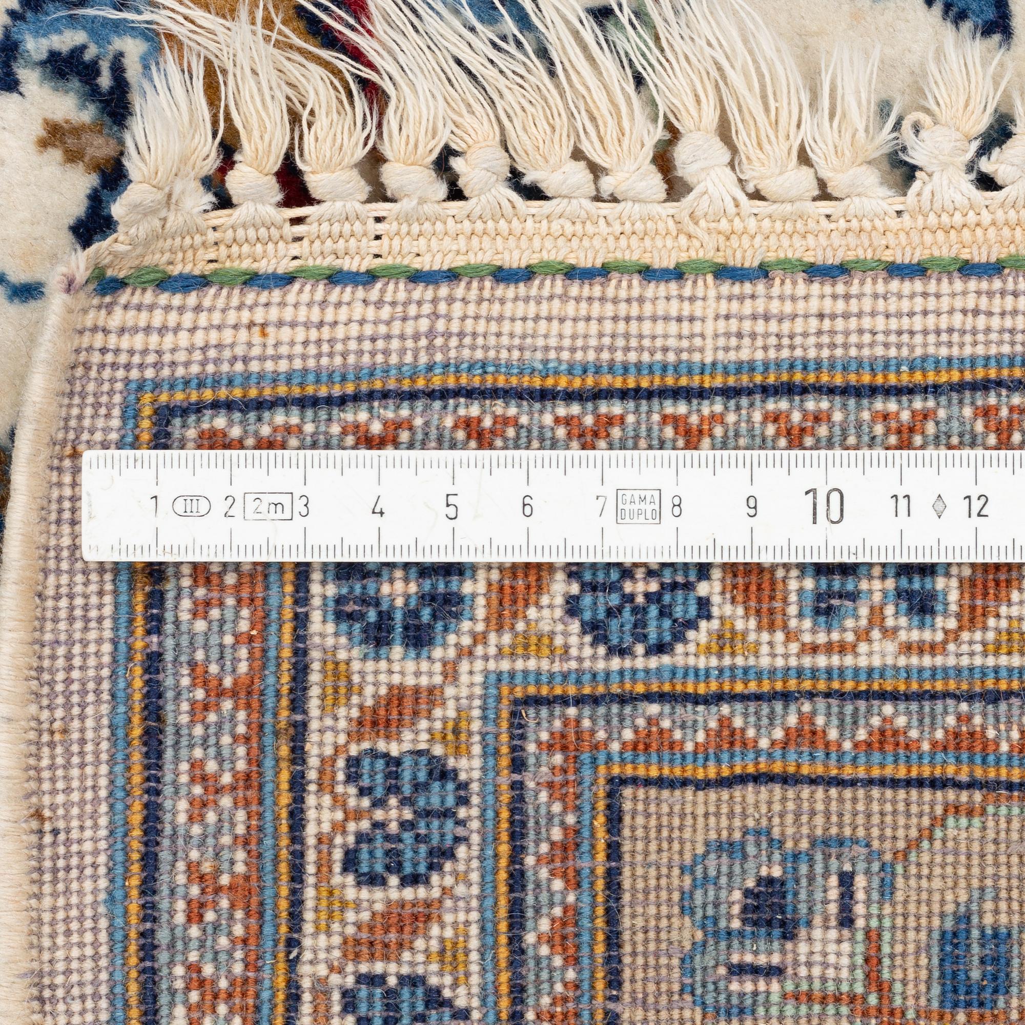 Rug, oriental, approx. 207 x 142 cm.