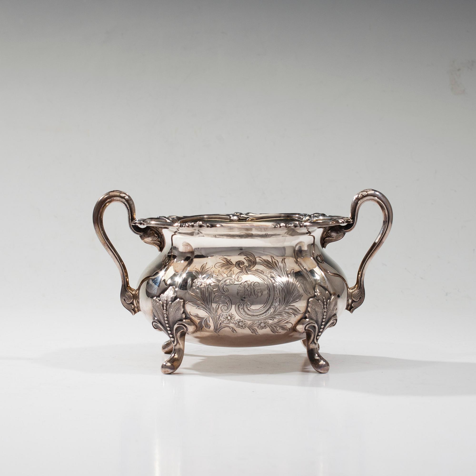 KAFFESERVIS, 3 delar, silver, Auran Kultasepät, Åbo 1915-1916. Tot. vikt ca 1290 g.
