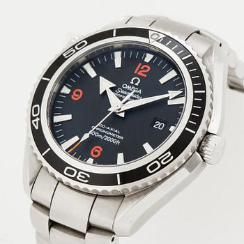 OMEGA, Seamaster, Professional (600m/2000ft), Planet Ocean, Chronometer, armbandsur, 45 mm.