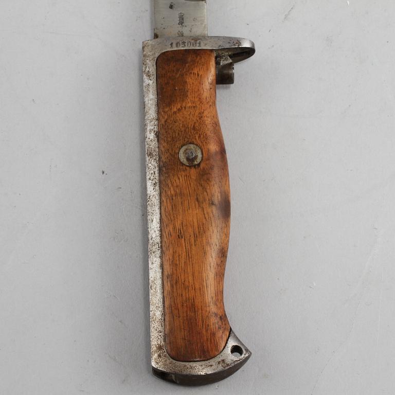 BAJONETTER, ett par, Sverige, 1900-tal.