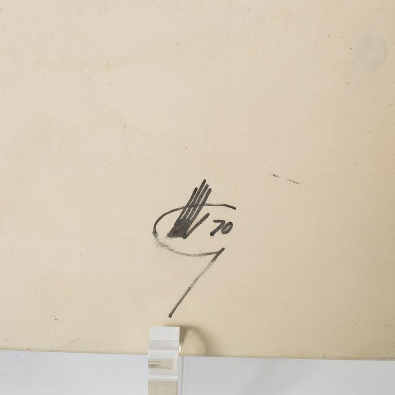 Claes Thell, three stoneware pieces, as well as a piece by Börje Skohg.