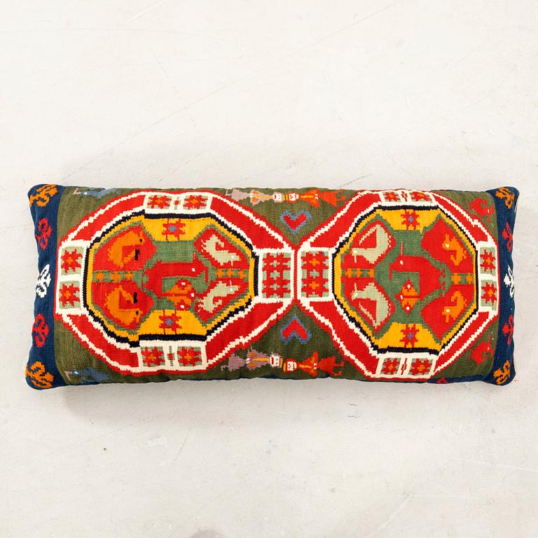 Seat cushion (agedyna), rölakan technique, Southern Sweden, 19th century, approximately 104x43 cm.