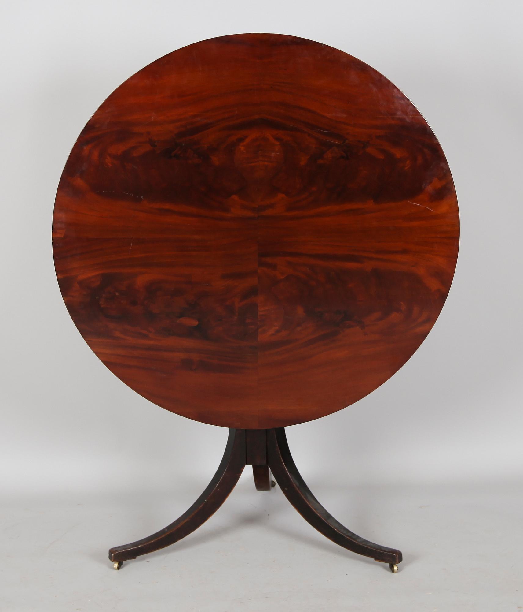 FÄLLBORD, 1800-talets första hälft.