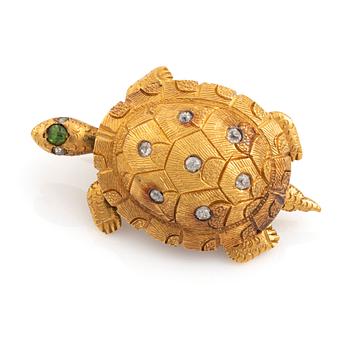 441. A brooch in the shape of a turtle.