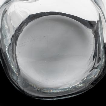 Alvar Aalto, a 1980s '3032' vase for Iittala.