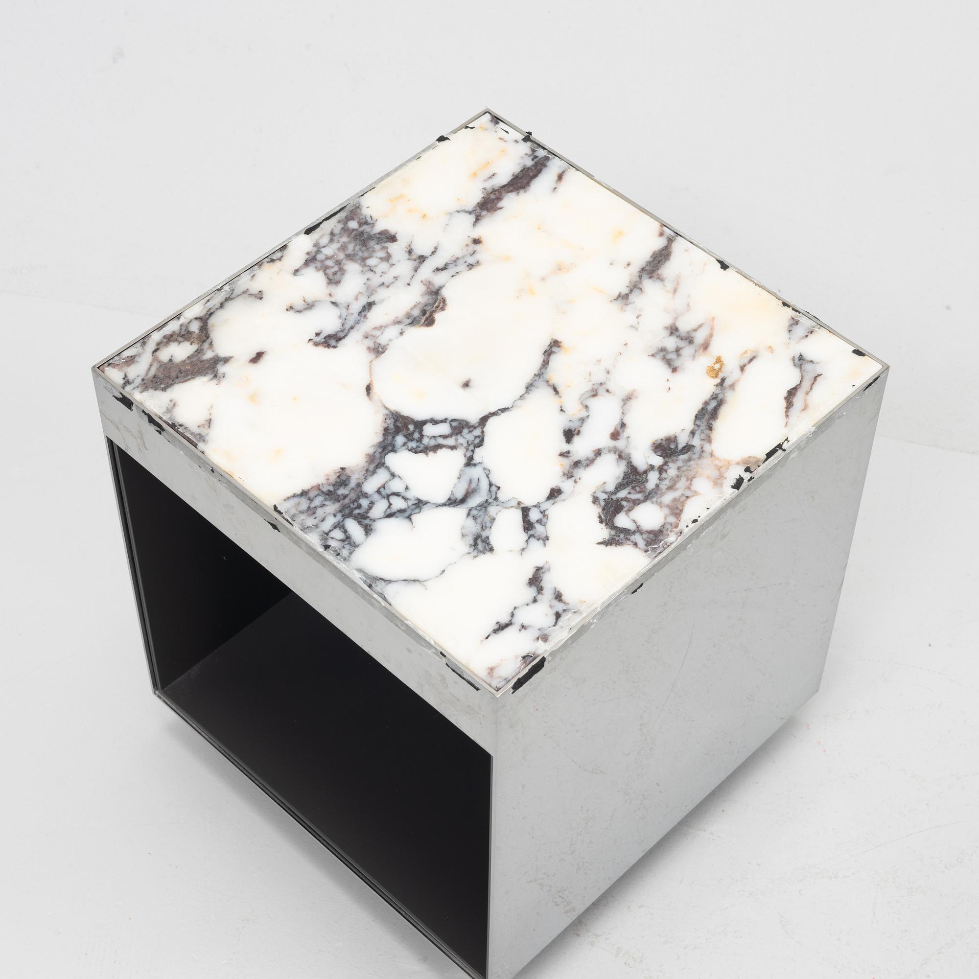 Rodolfo Dordoni, sidobord, "Elliot", Minotti, Italien.