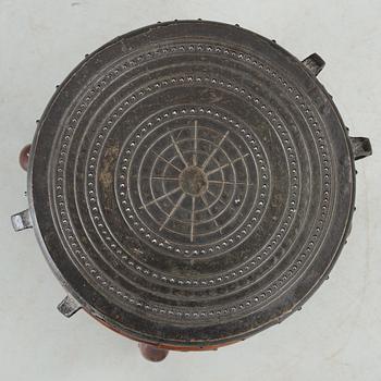 TRUMMA, brons. Myanmar, troligen 16/1700-tal.