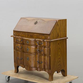 A late Baroque desk, mid 1700's.