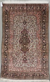 MATTA, silke, Pakistan/Kina. Ca 166x103 cm.