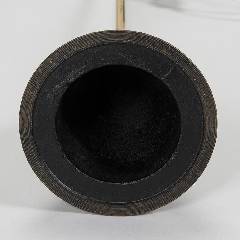 Tapio Wirkkala, A mid-20th-century 'K 10-11' floor light for Idman.