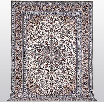 Matta, Keshan, ca 355 x 252 cm.