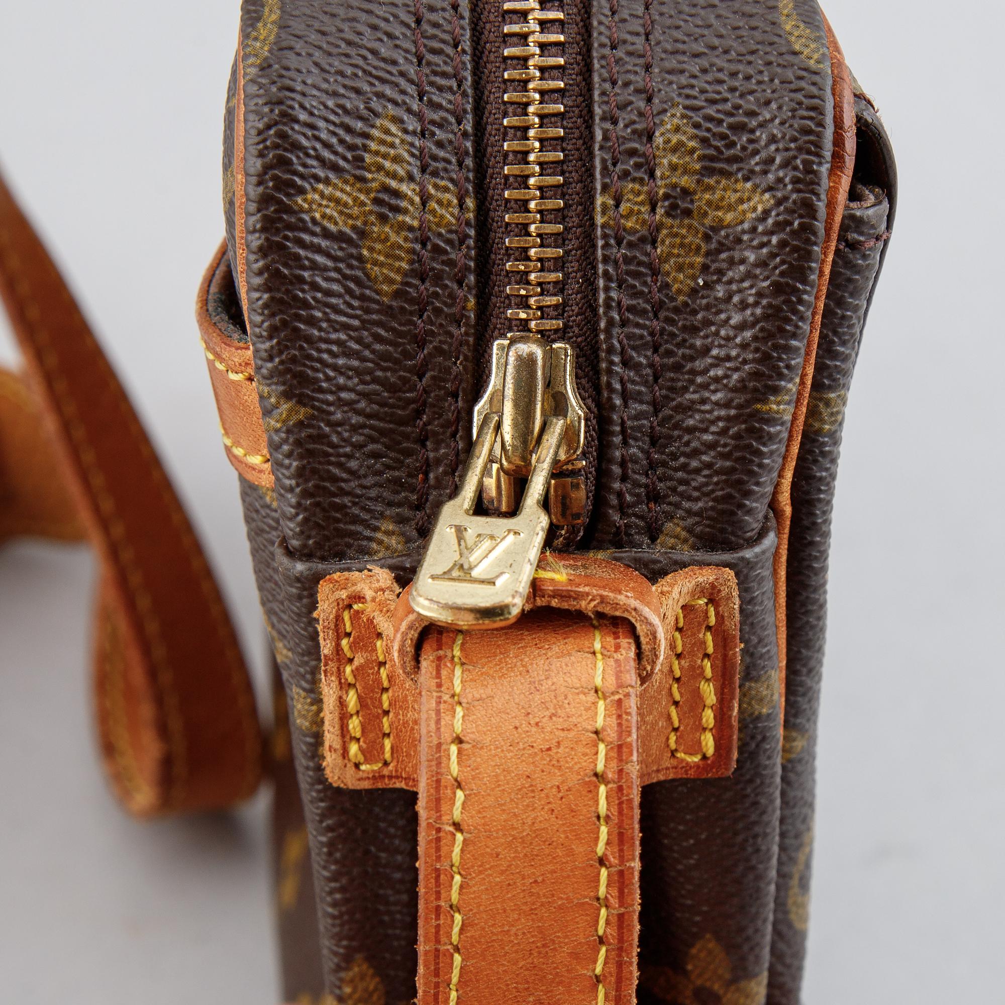 Louis Vuitton, a monogram canvas handbag.