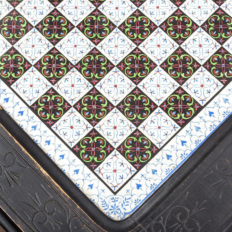 A porcelain and wooden mounted chess table, late 19th century.