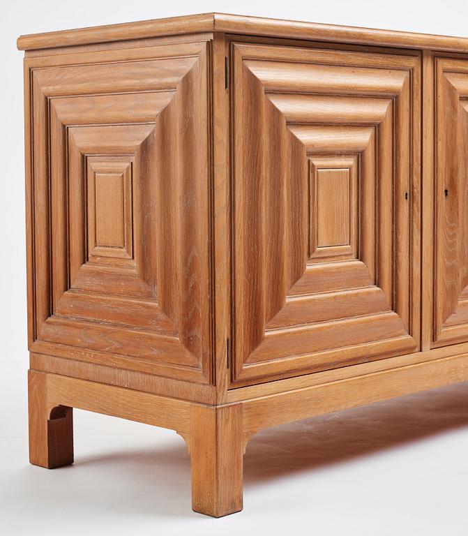 Oscar Nilsson, attributed to, a Swedish Modern oak sideboard, Sweden 1940s.