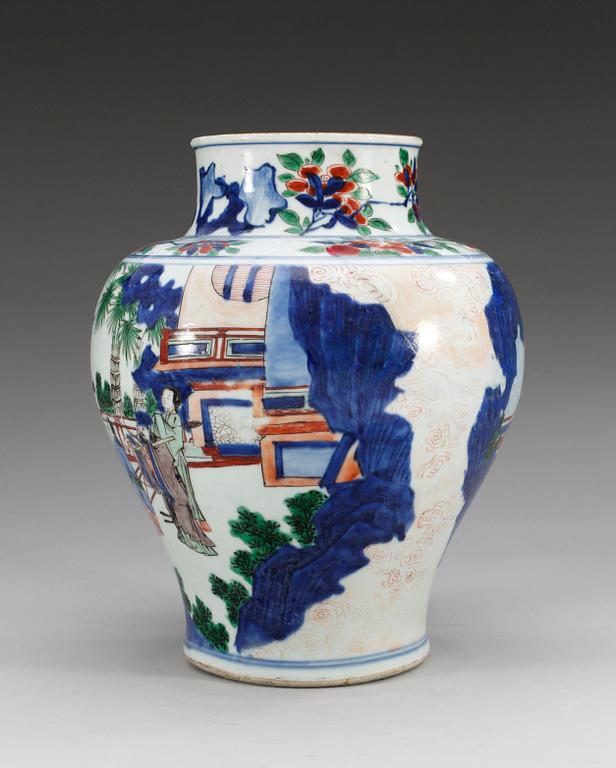 URNA, porslin. Transition, 1600-tal.
