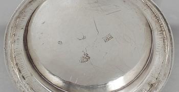 BÄGARE, silver, Bengt Biörn, Västerås, verksam 1734-1757. Vikt ca 257g.