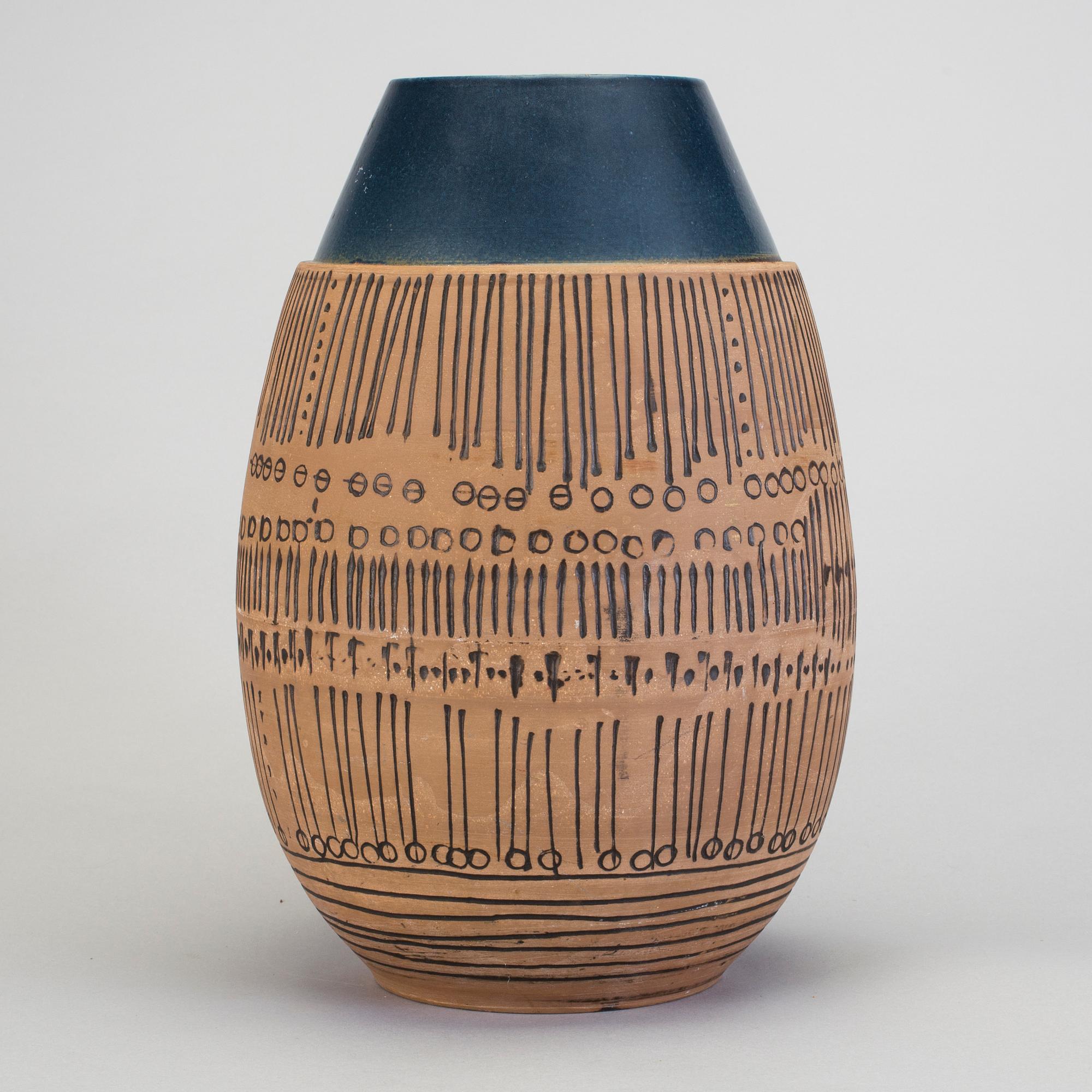 LISA LARSON, vas, stengods, Gustavsberg.