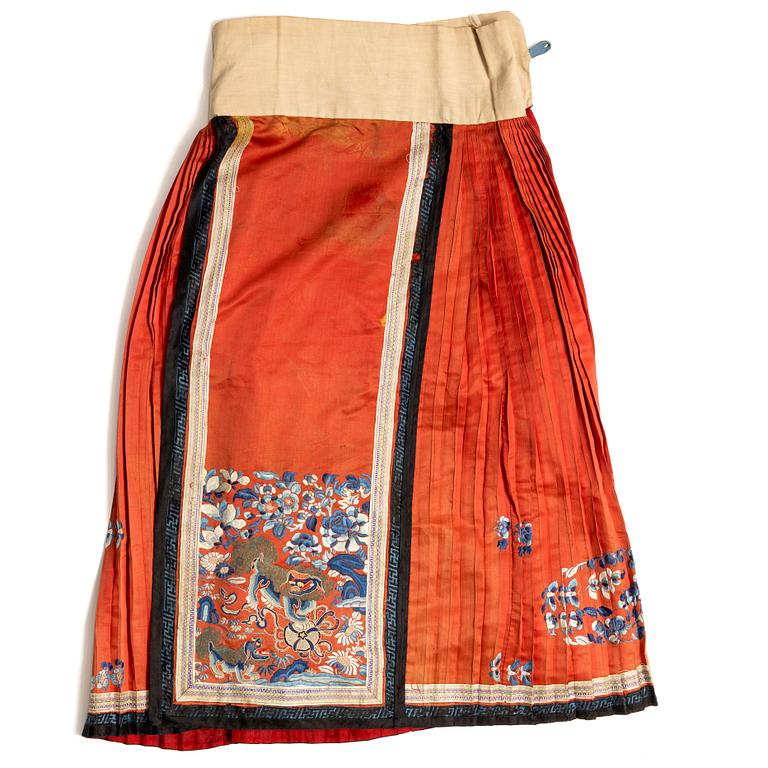 Kjol, broderat siden, Kina, Qingdynastin, 1800-tal.