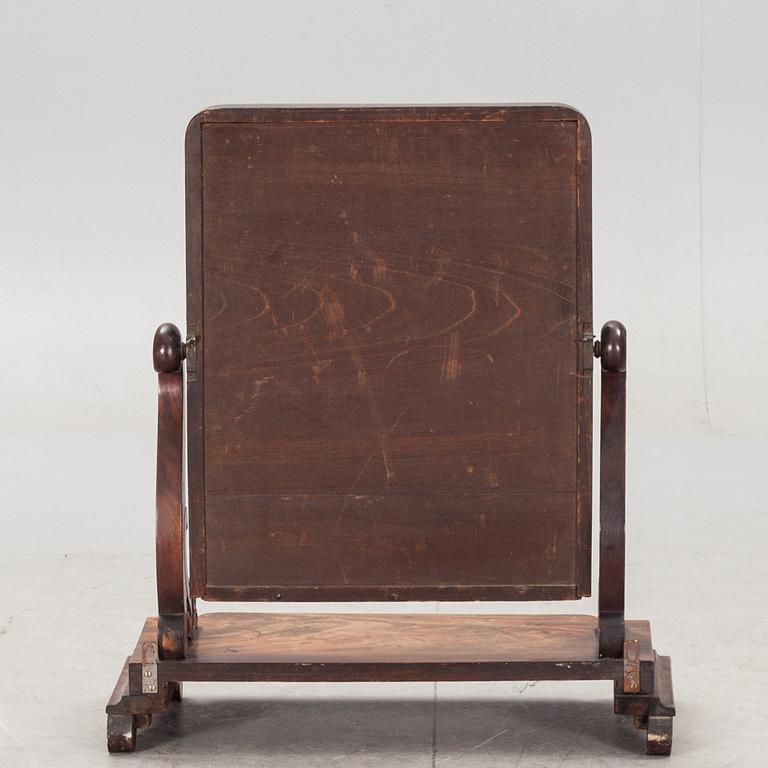 LÅDSPEGEL, nyrokoko, 1800/1900-tal.