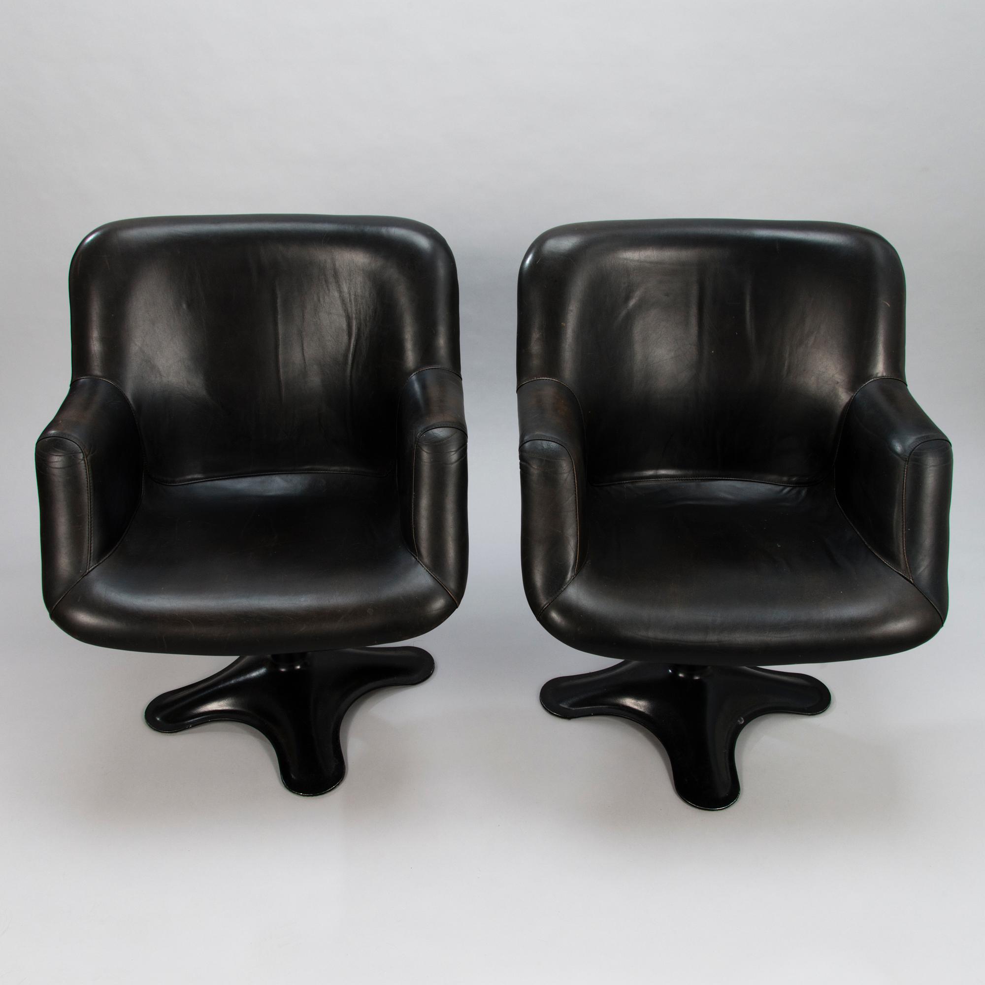 YRJÖ KUKKAPURO, a pair of late 1960's 'Junior' armchairs for Haimi.