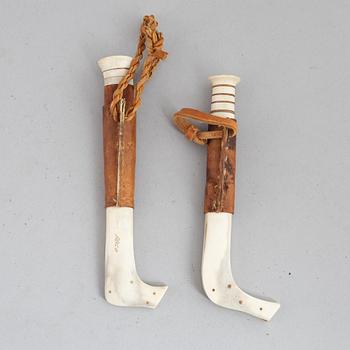 Two half-horn knives.