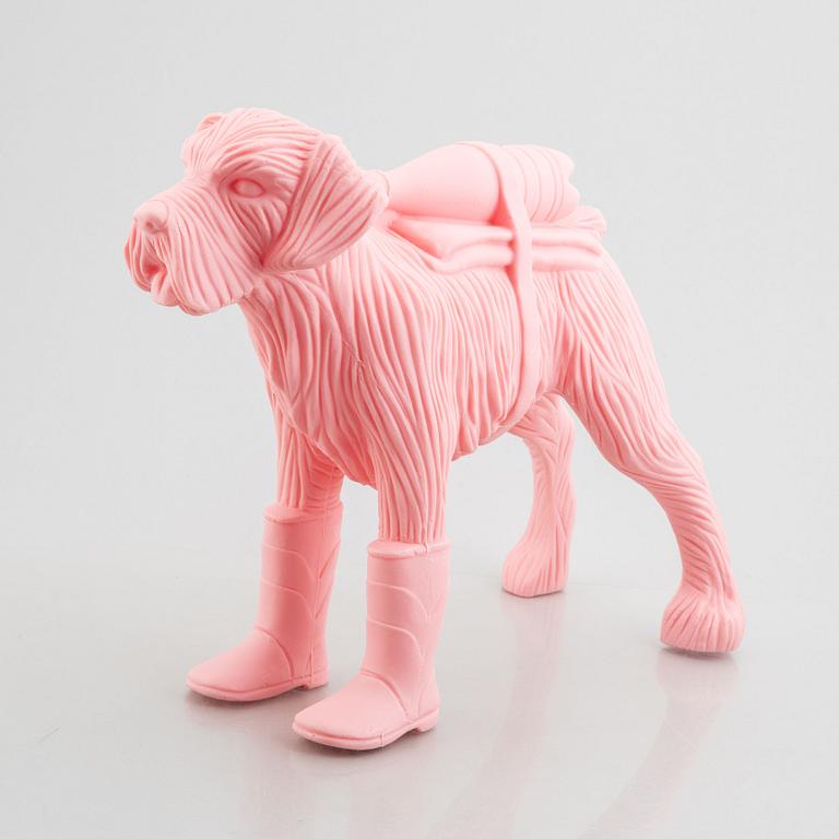 William Sweetlove,  "Cloned Schnauzer with water bottle". (Pink).