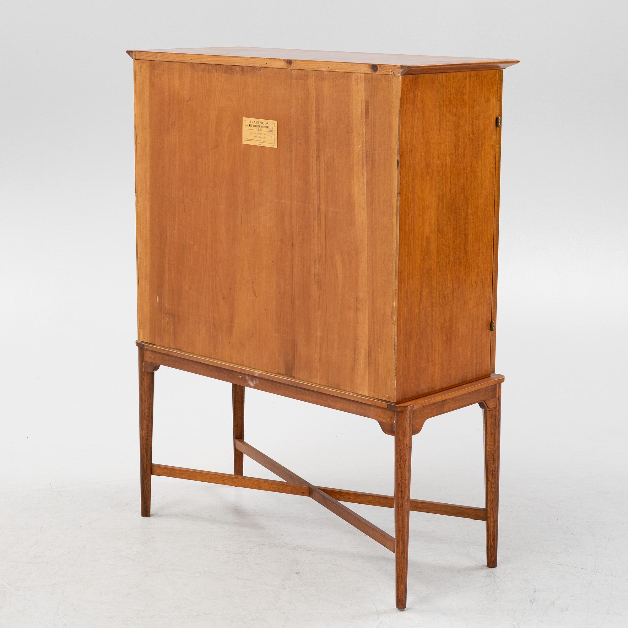 A Swedish Modern cabinet, Nils Jonsson Möbelsnickeri, Tibro, mid 20th Century.